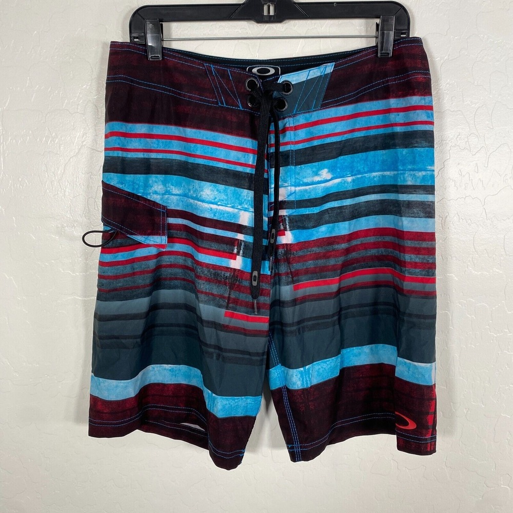 Oakley Board Shorts Mens 33 Blue Red Surfing Swimming Drawstring Striped‎ Beach